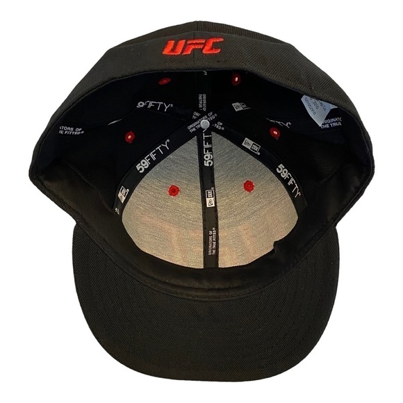 UFC HAT - RARE 2010 - Red/black - Picture 4 of 5